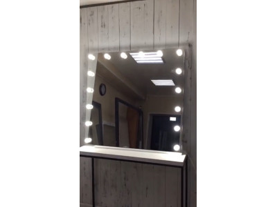 Выполненная работа: безрамное зеркало 110х115 см с подсветкой буквой "П" (г. Ижевск)